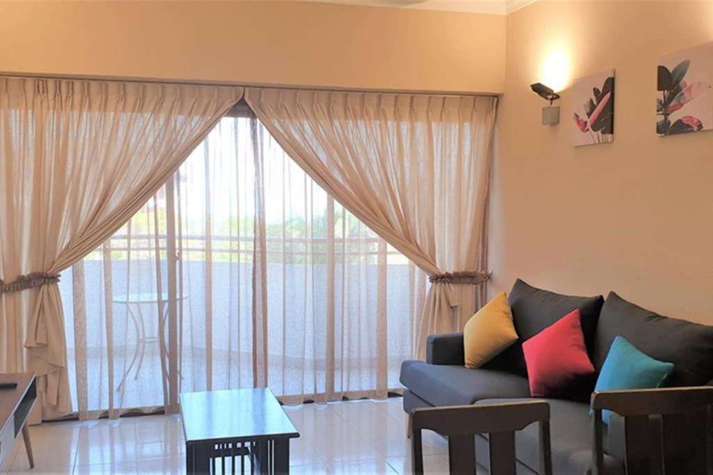 PoolView Resort Batu Ferringhi 502 - 2 Rooms Esterno foto