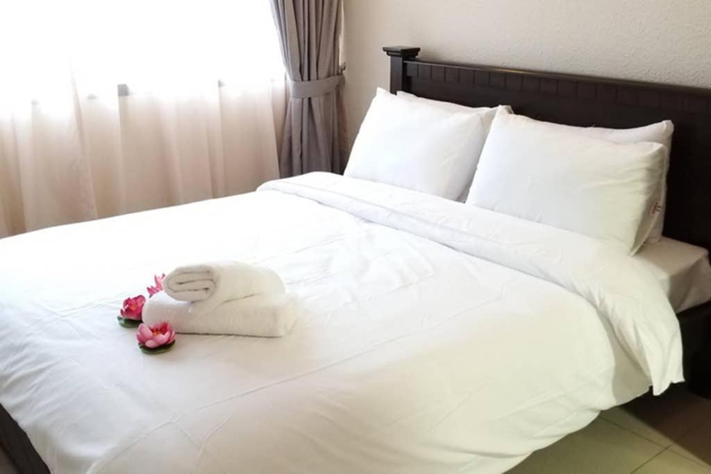 PoolView Resort Batu Ferringhi 502 - 2 Rooms Esterno foto
